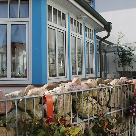 Charming In With Garden Nienhagen